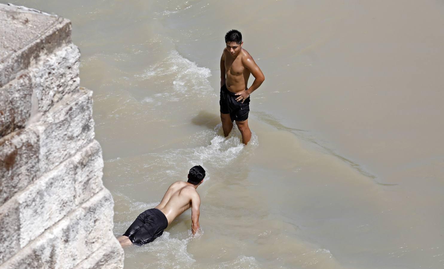 El calor sofocante de Córdoba, en imágenes