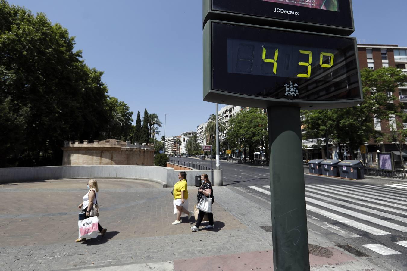 El calor sofocante de Córdoba, en imágenes