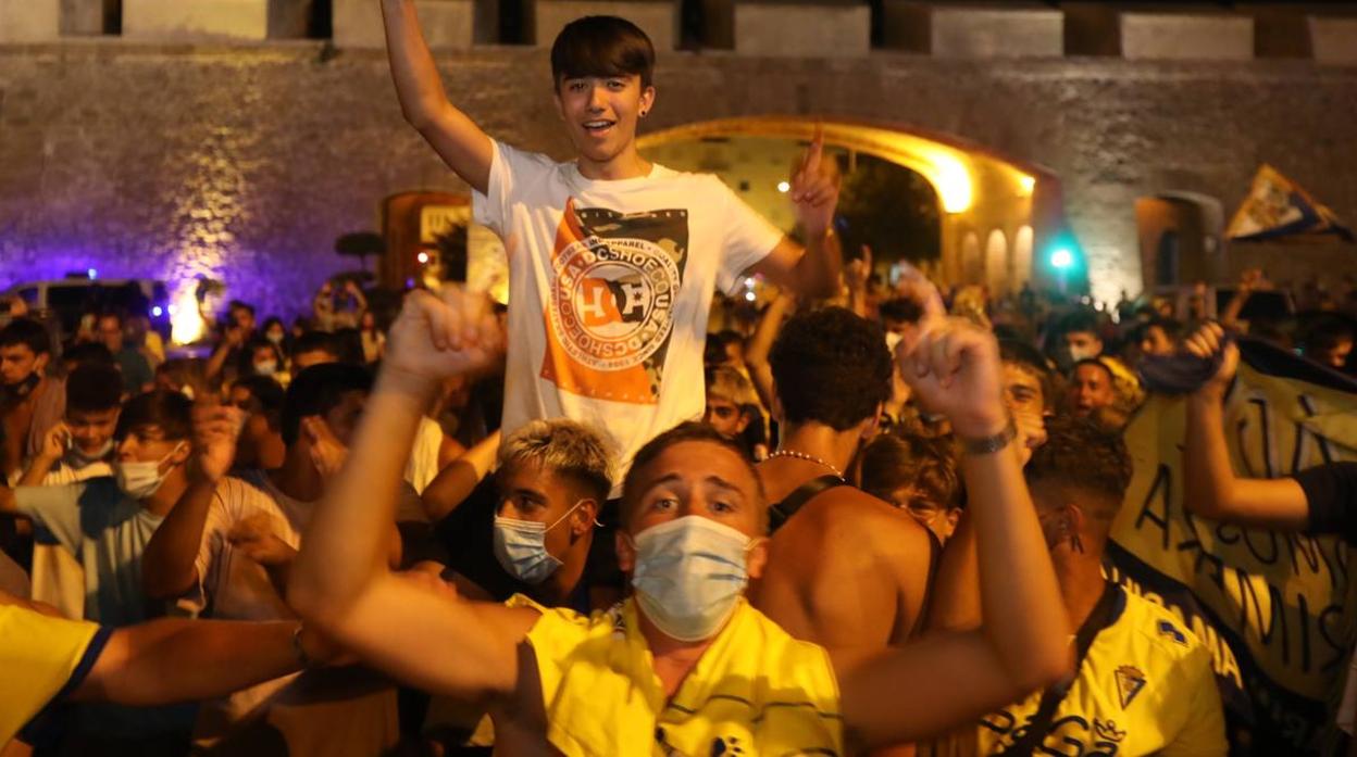 FOTOS: Cádiz celebra el ansiado ascenso de su equipo a la Primera División