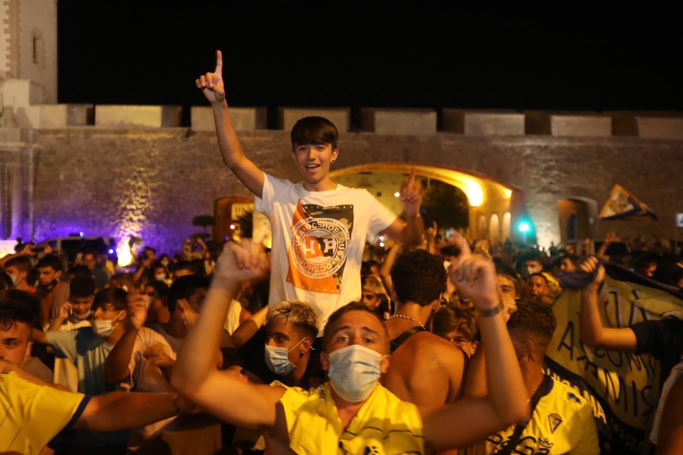 FOTOS: Cádiz celebra el ansiado ascenso de su equipo a la Primera División