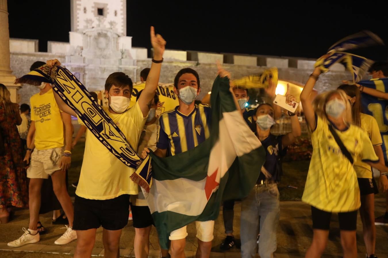 FOTOS: Cádiz celebra el ansiado ascenso de su equipo a la Primera División