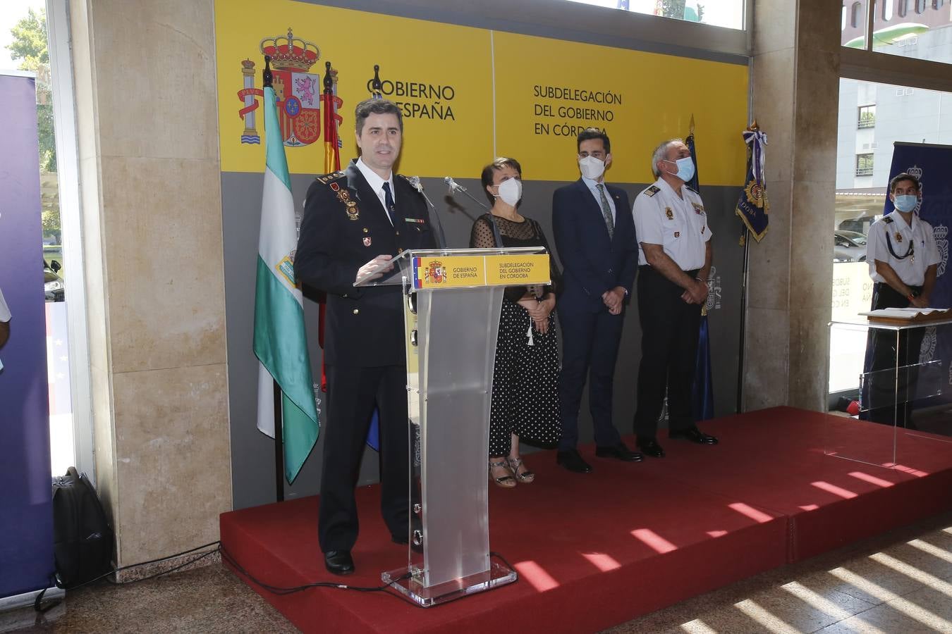 La toma de posesión del nuevo comisario jefe de la Policía Nacional en Córdoba, en imágenes