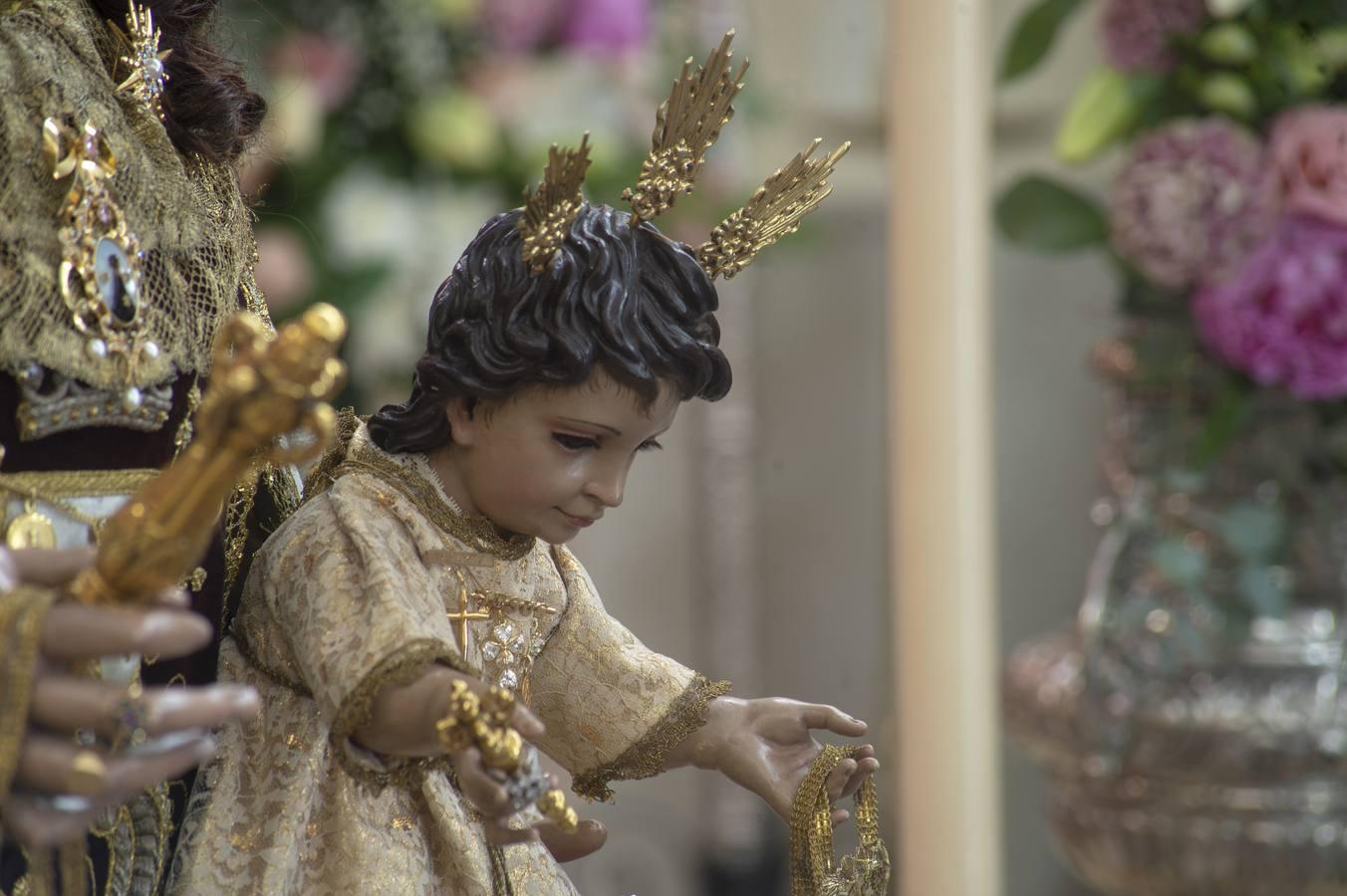 Veneración de la Virgen del Carmen de San Leandro