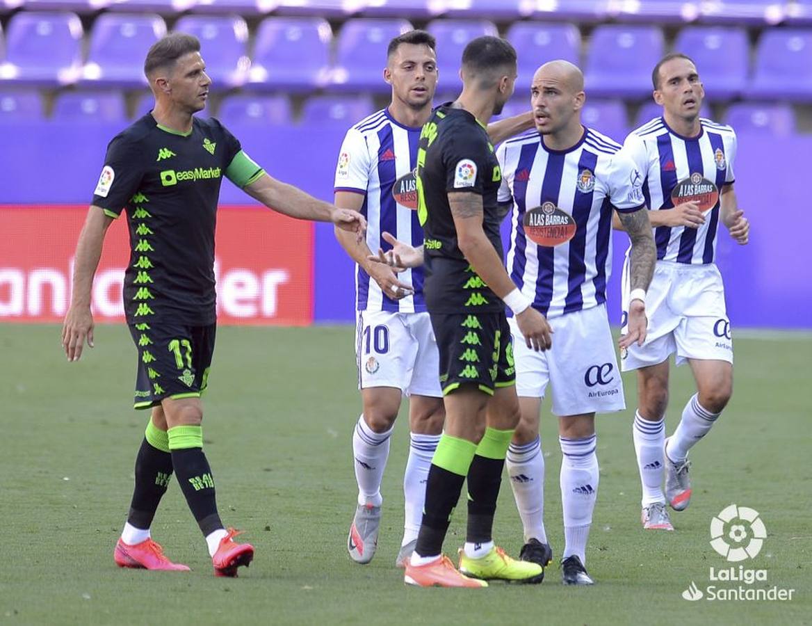 Las mejores imágenes del encuentro entre el Real Valladolid y el Real Betis Balompié