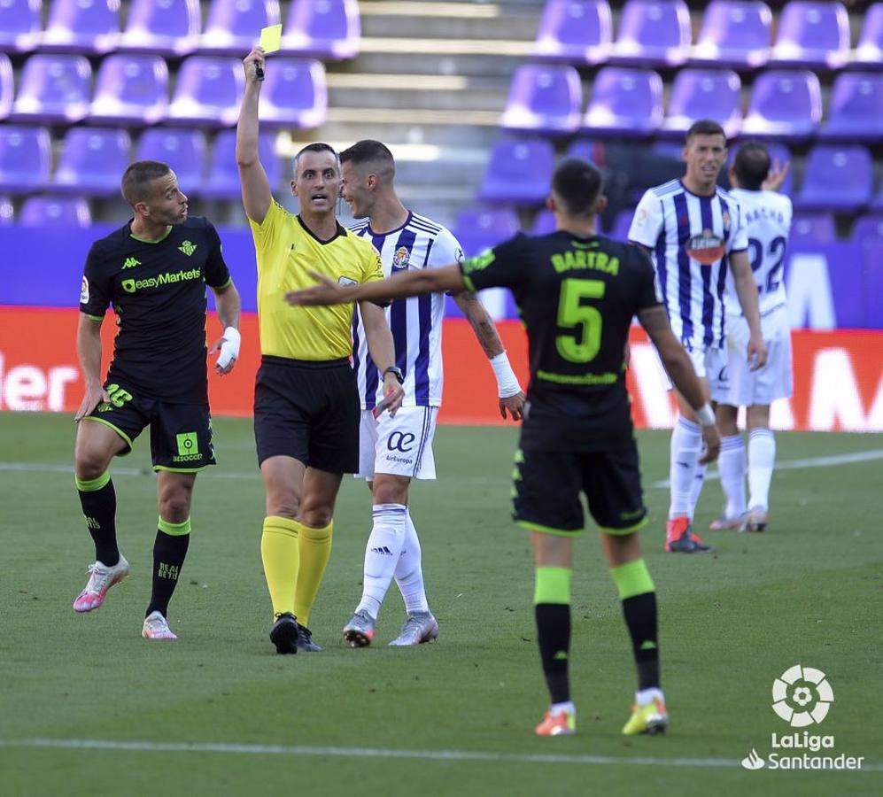 Las mejores imágenes del encuentro entre el Real Valladolid y el Real Betis Balompié