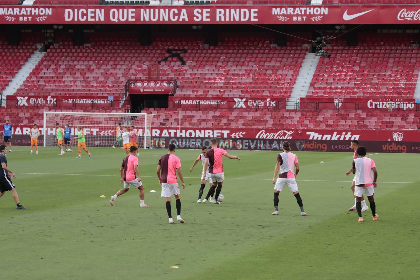 El partido entre el Sevilla y el Valencia, en imágenes