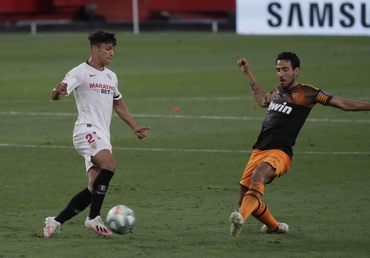 El partido entre el Sevilla y el Valencia, en imágenes