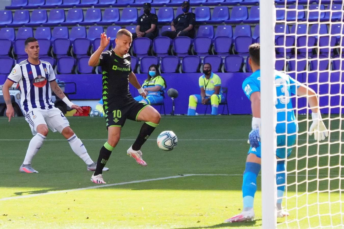 Las mejores imágenes del encuentro entre el Real Valladolid y el Real Betis Balompié