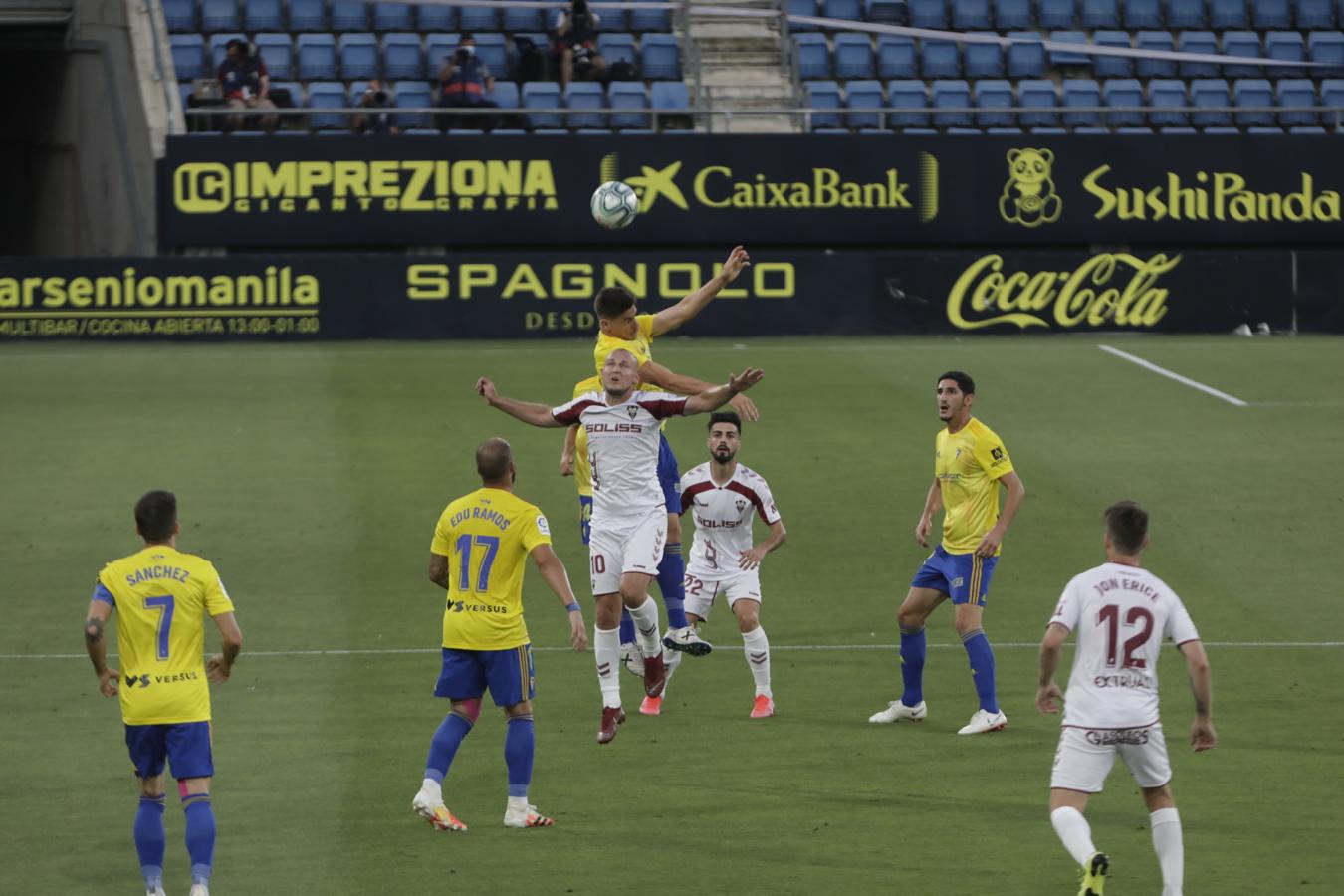 FOTOS: Cádiz-Albacete, último partido de la temporada