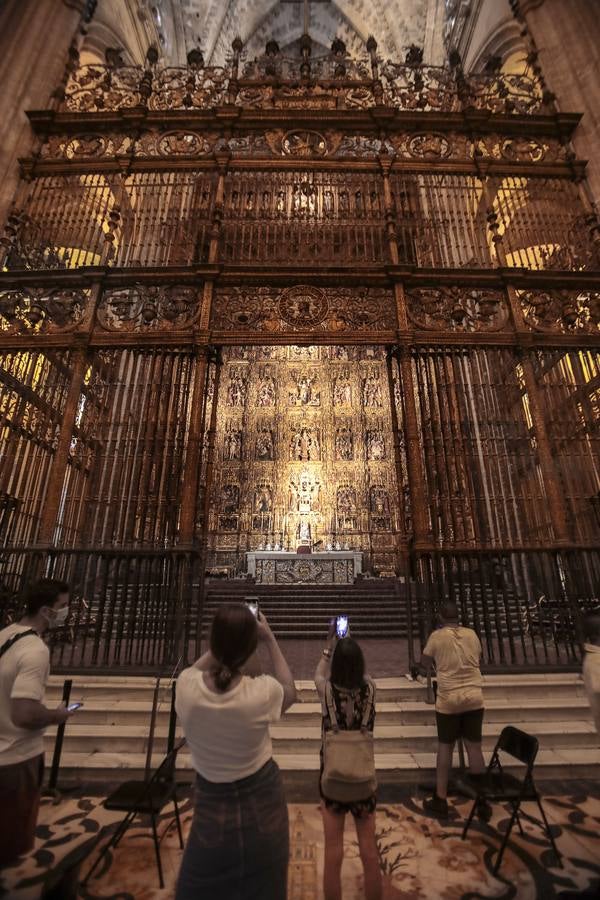 Reapertura de la Catedral de Sevilla a la visita cultural en grupos