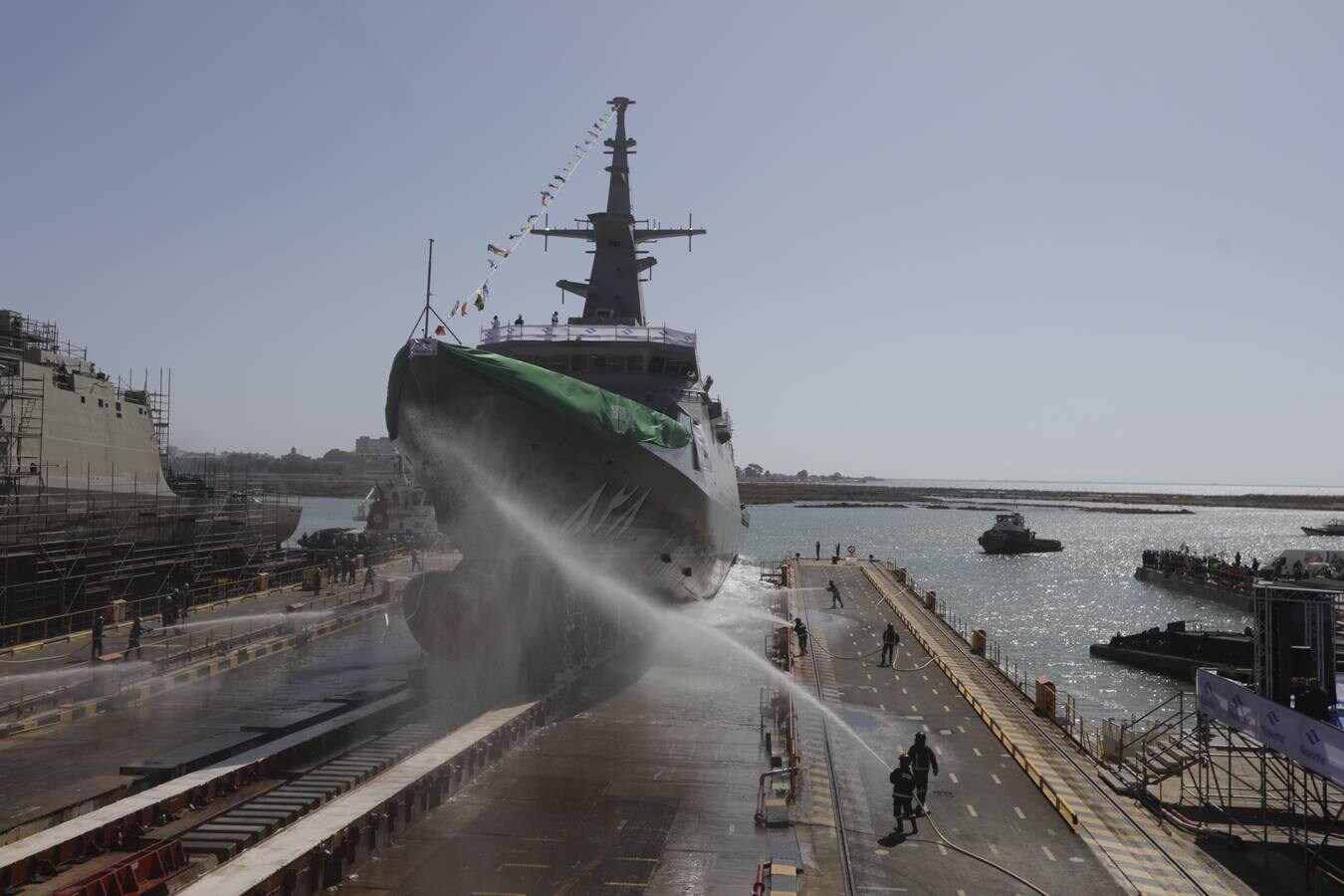 Navantia bota la primera corbeta saudí con la vista puesta en otro contrato naval