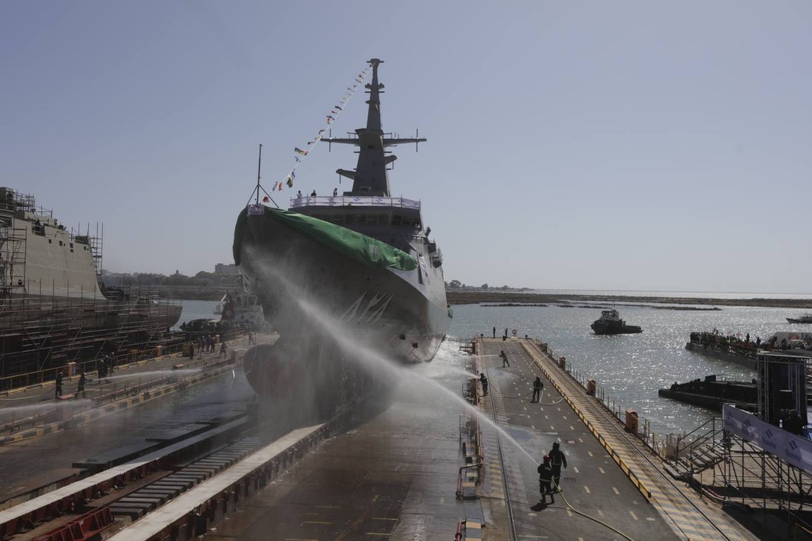 FOTOS: Botadura de la primera corbeta saudí en Navantia San Fernando