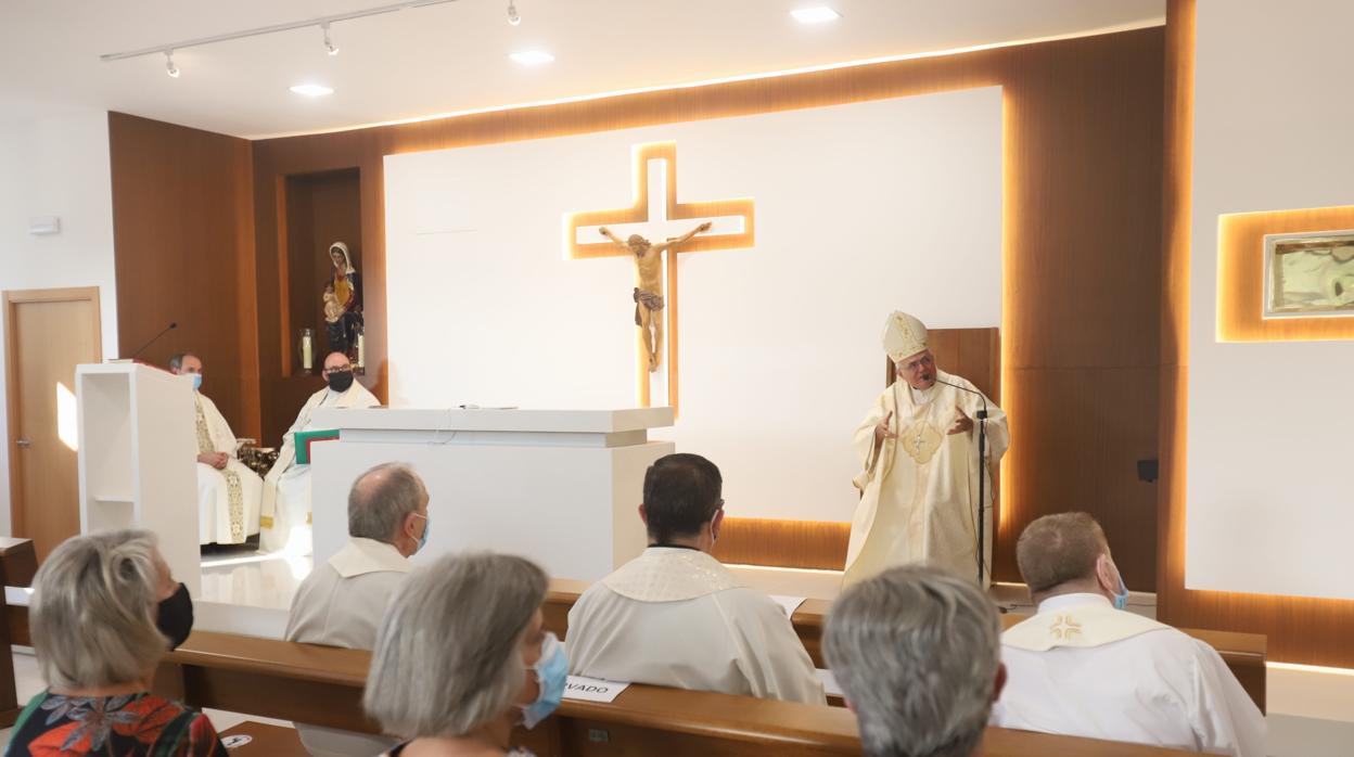 La bendición de la nueva iglesia del Beato Cristóbal de Santa Catalina, en imágenes