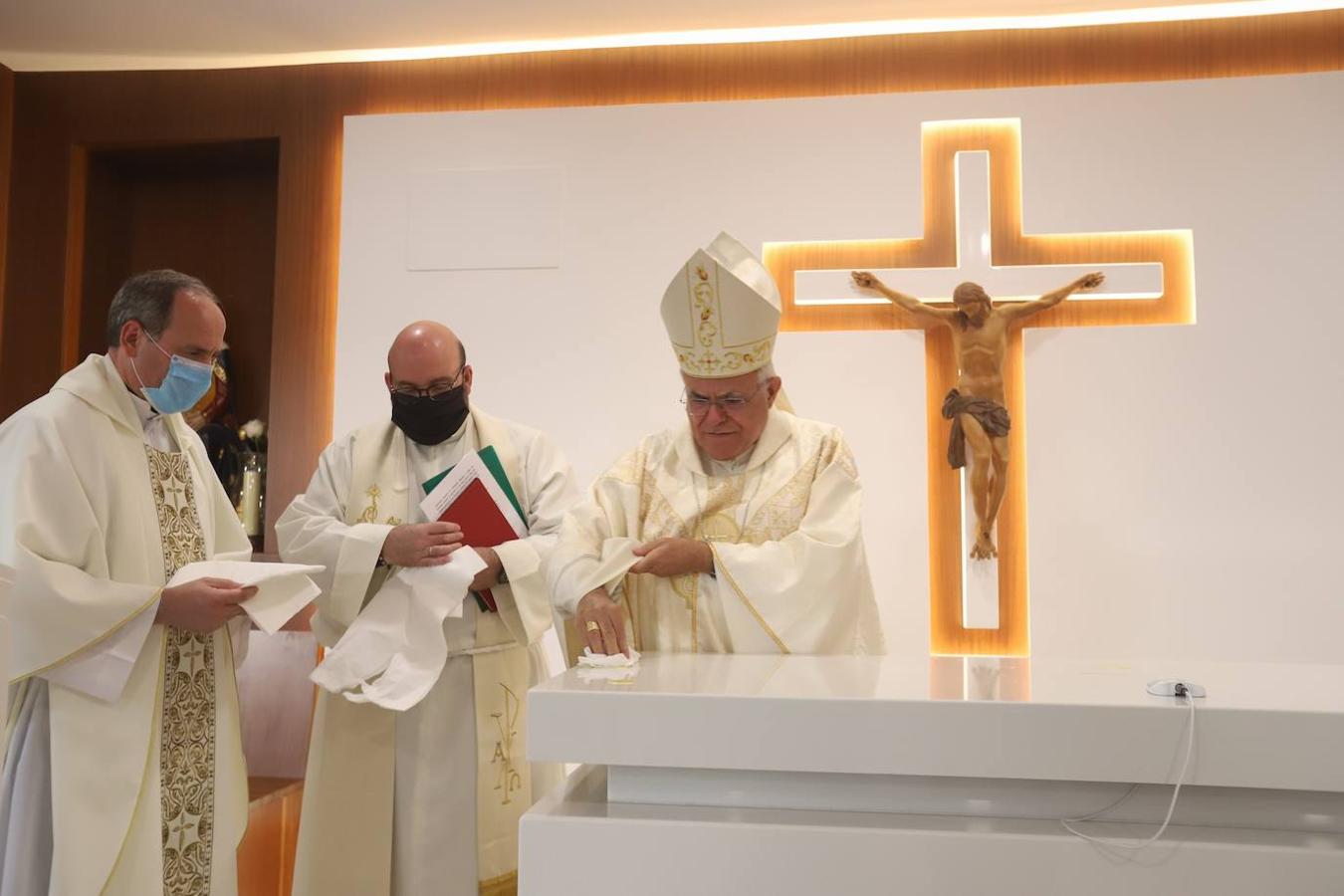 La bendición de la nueva iglesia del Beato Cristóbal de Santa Catalina, en imágenes