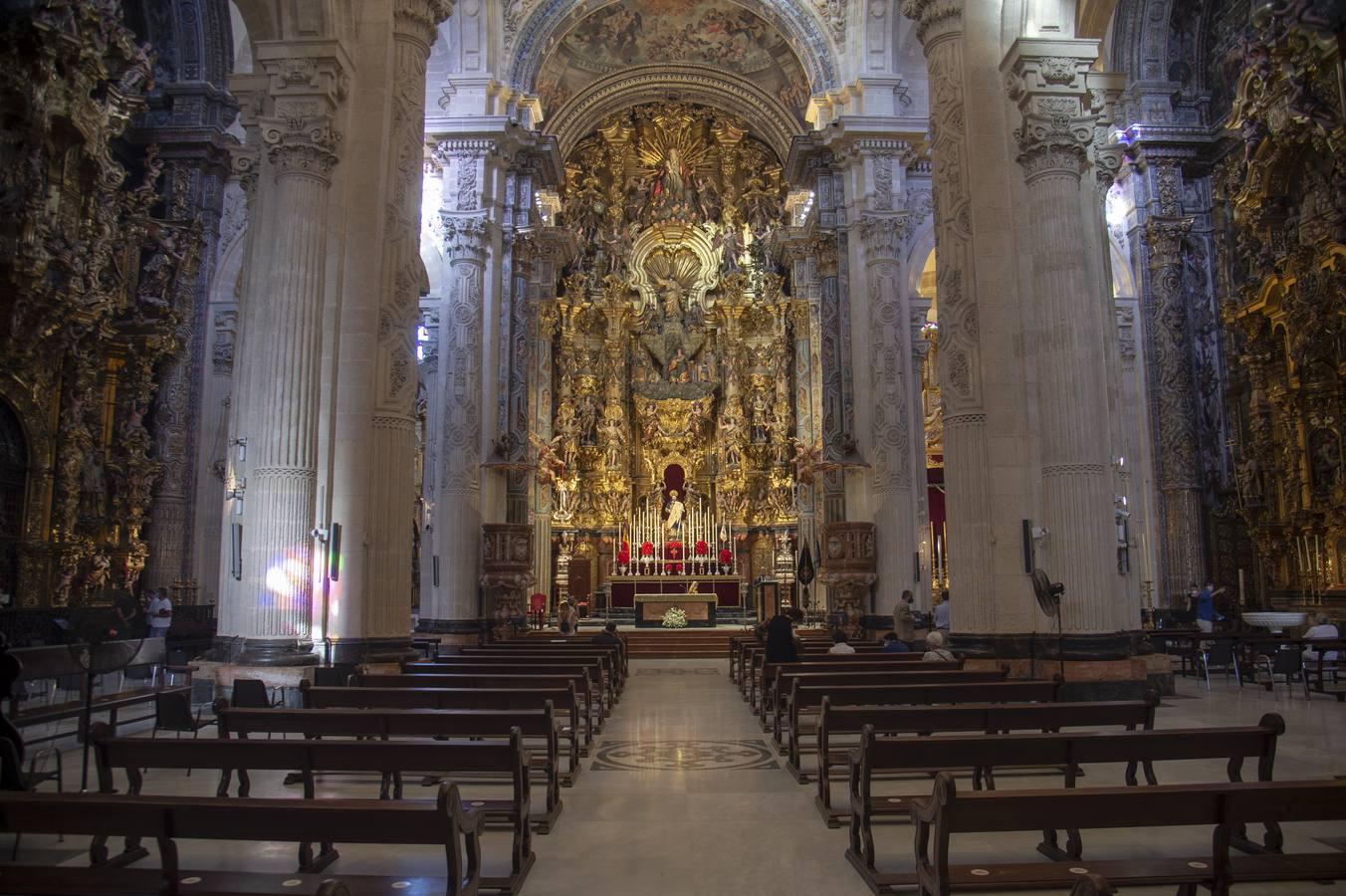 Altar de Santiago en la hermandad del Amor