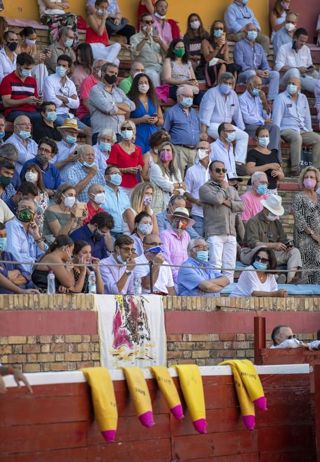 En imágenes, la primera corrida de toros de las Colombinas