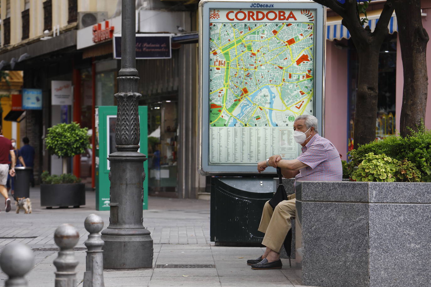 El lluvioso lunes en Córdoba, en imágenes