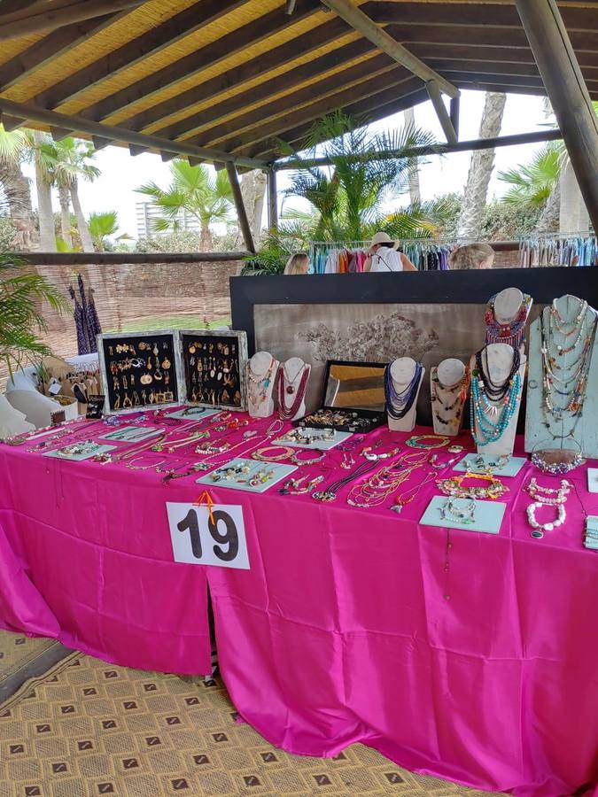 FOTOS: Segunda jornada del Bazar Solidario de la India en Sotogrande