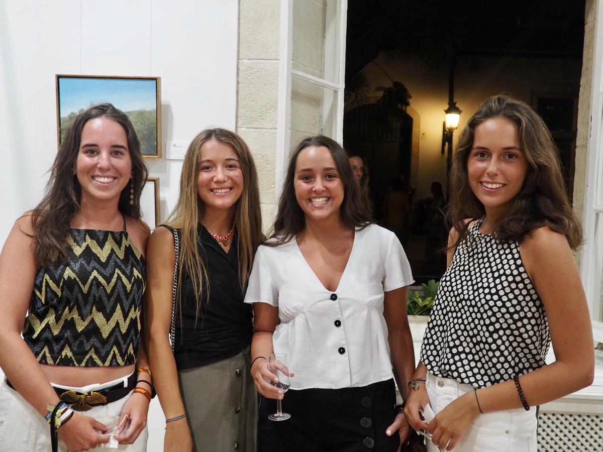 Cristina Osborne, Almudena Bertrán, Ketty Pérez de Ayala e Inés Antoñanzas. 