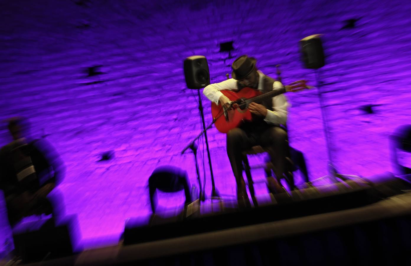 La Bienal de Flamenco alza el telón, en imágenes