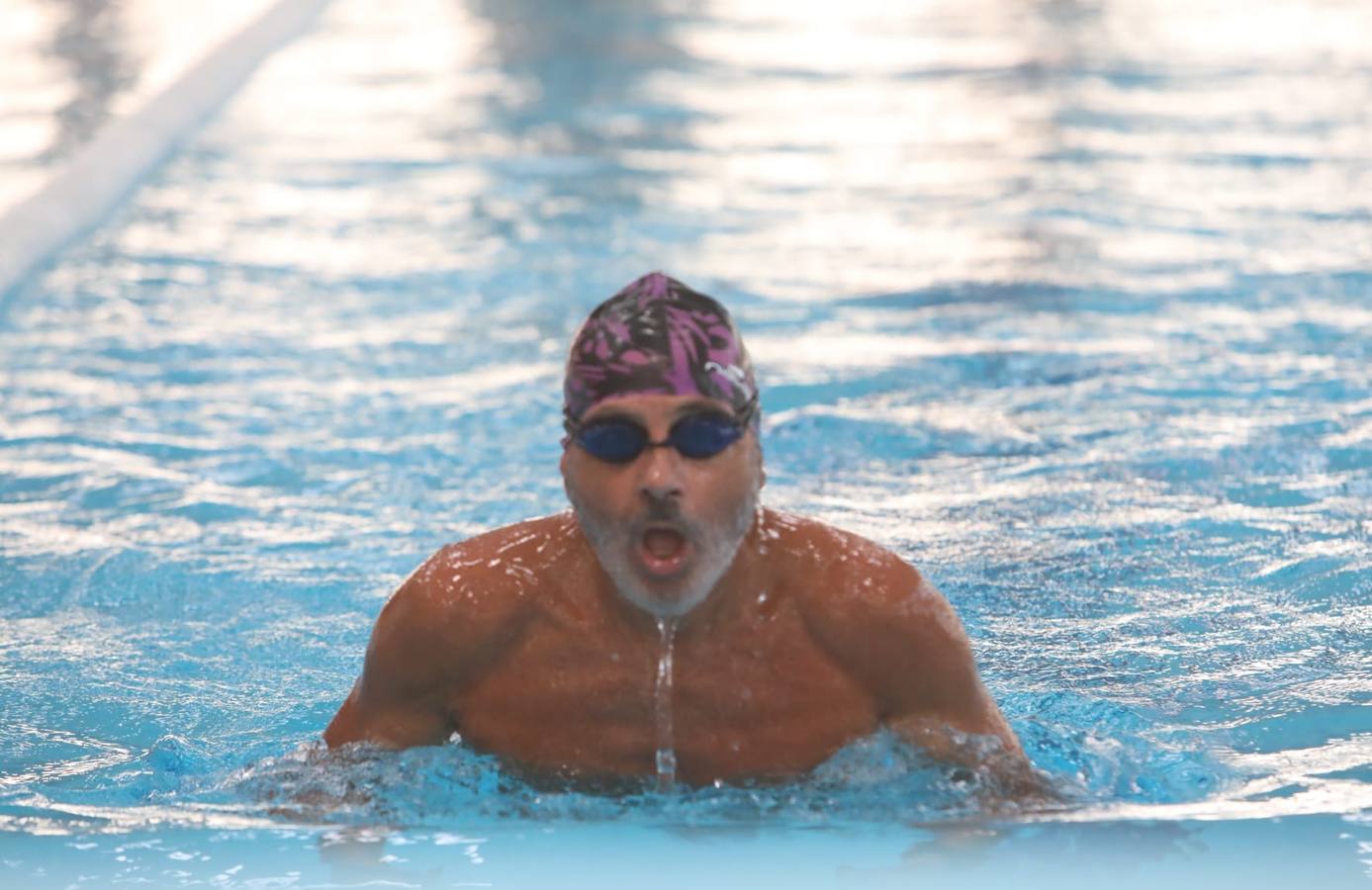 FOTOS: Abren las piscinas del polideportivo Ciudad de Cádiz para los abonados