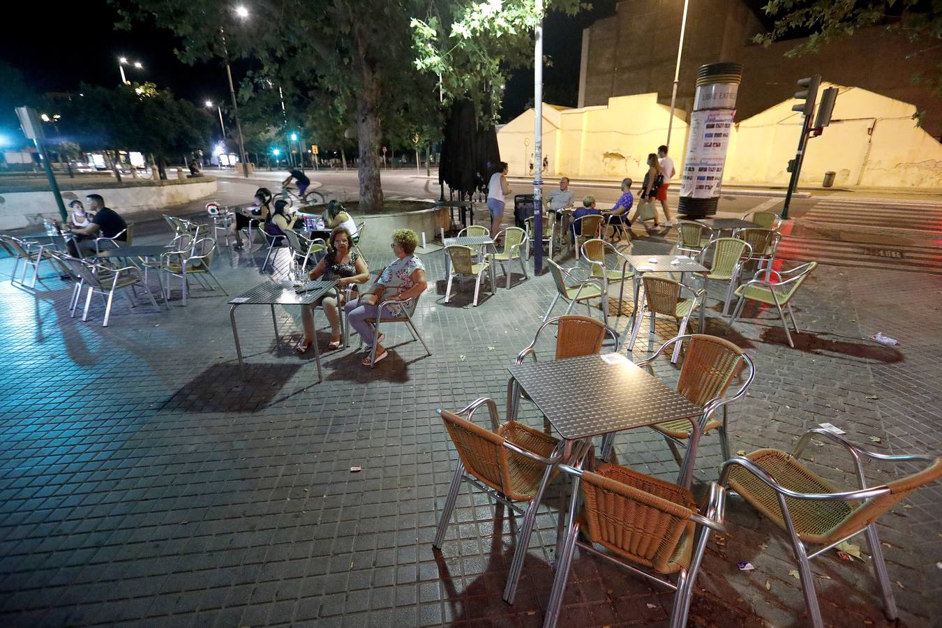 Las nuevas restricciones en la hostelería de Córdoba, en imágenes