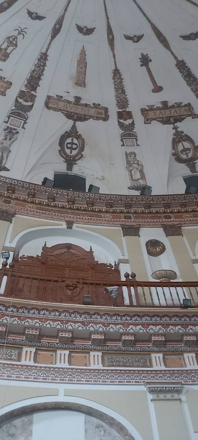 Patrimonio de Sevilla: el lamentable estado de la iglesia de San Hermenegildo, en imágenes