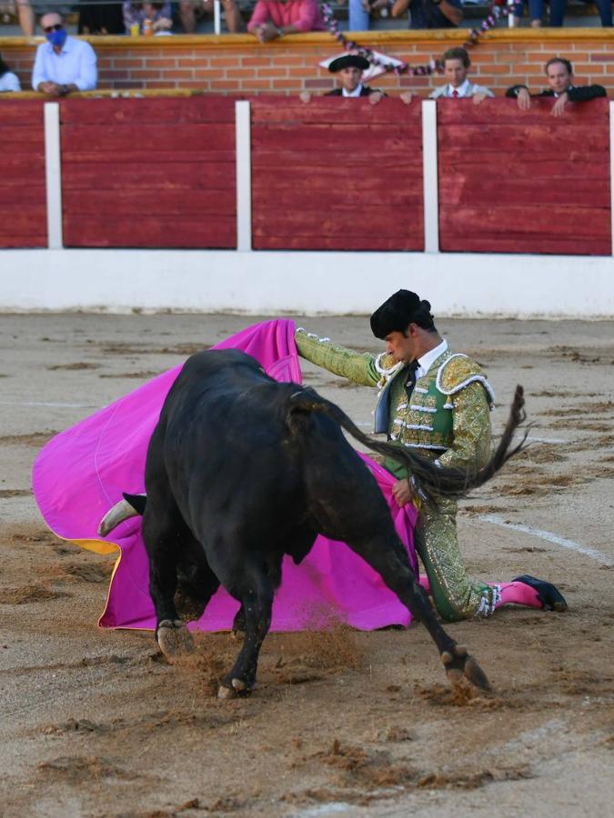 Nueve orejas en Equivias: la corrida, en imágenes