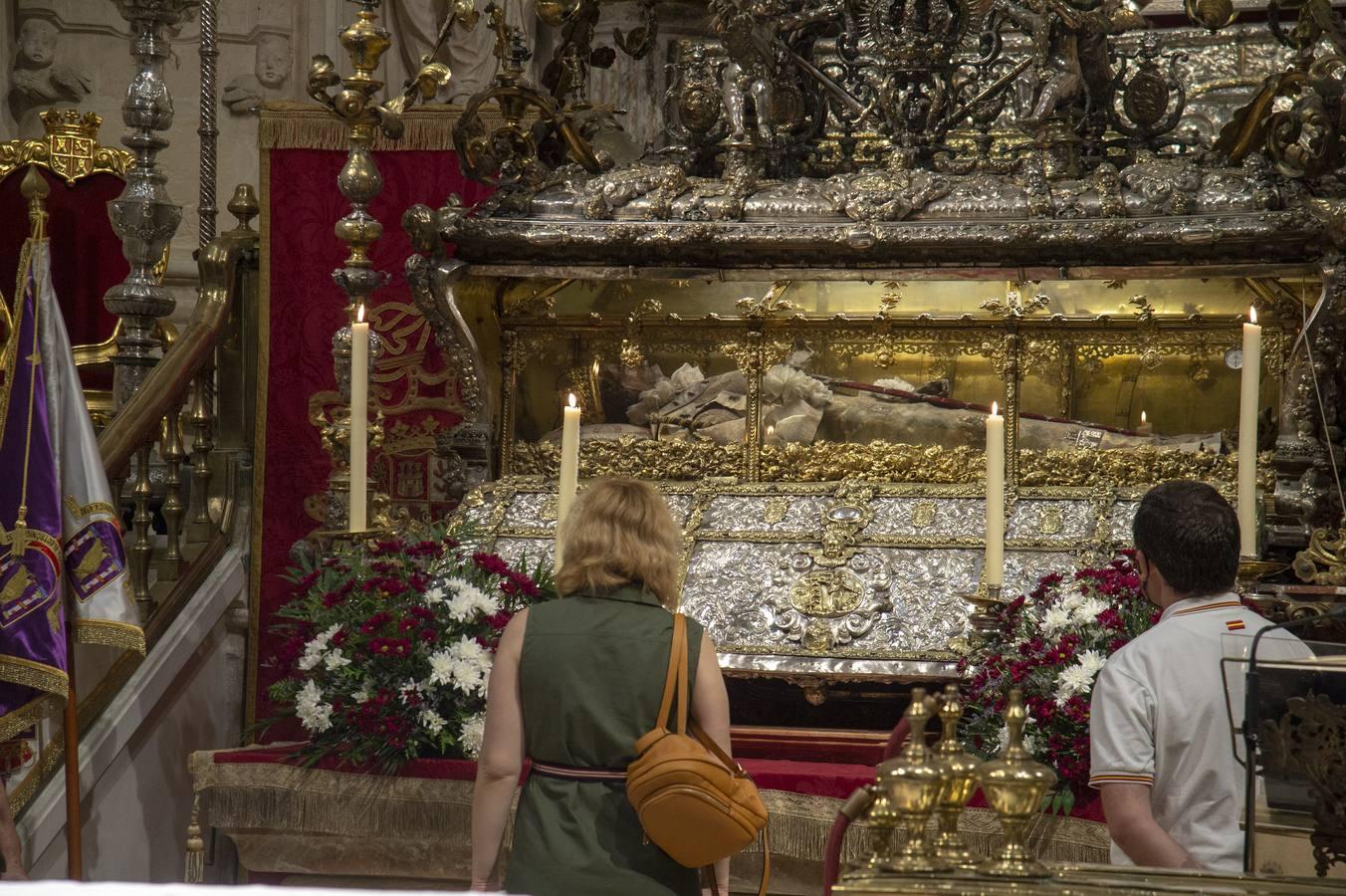 Apertura de la urna del Rey San Fernando