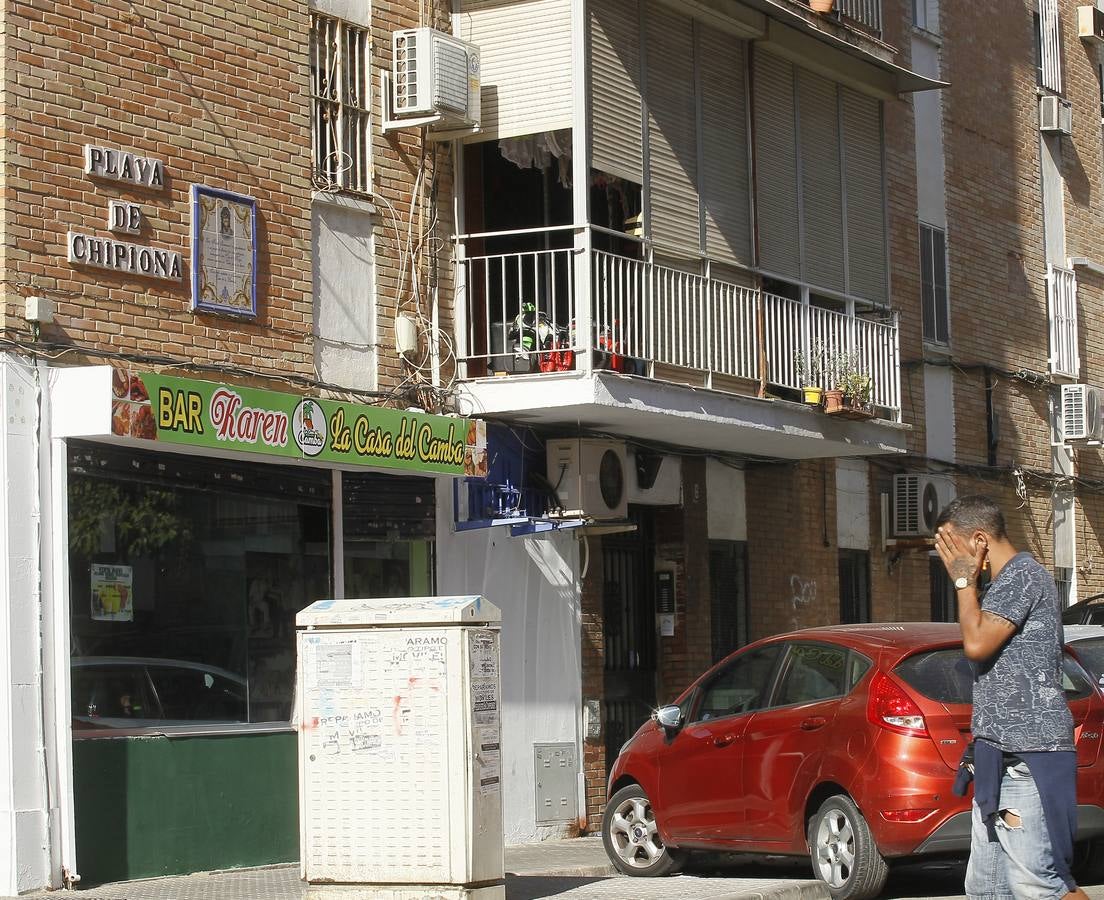 Patrullas vecinales para frenar las okupaciones en sus barrios, en imágenes