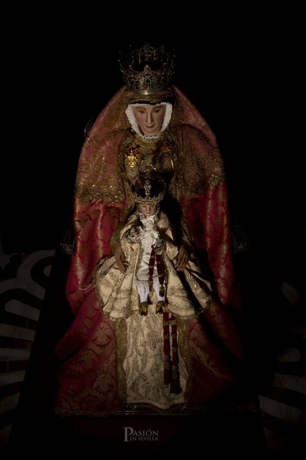 La Virgen de los Reyes