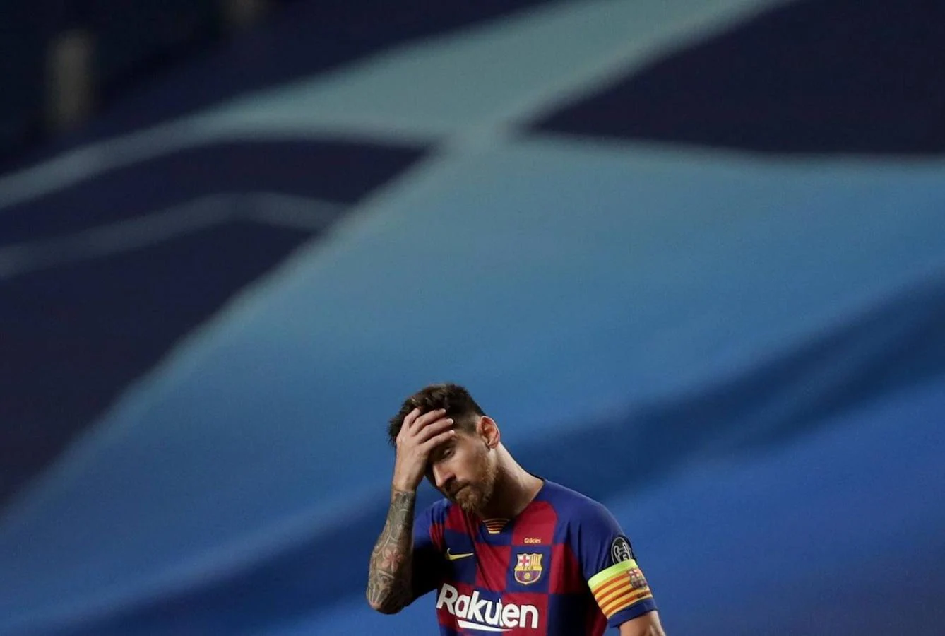 Messi reacciona durante el partido de cuartos de final de la Liga de Campeones de la UEFA entre el Barcelona y el Bayern de Múnich en Lisboa (Portugal).. 