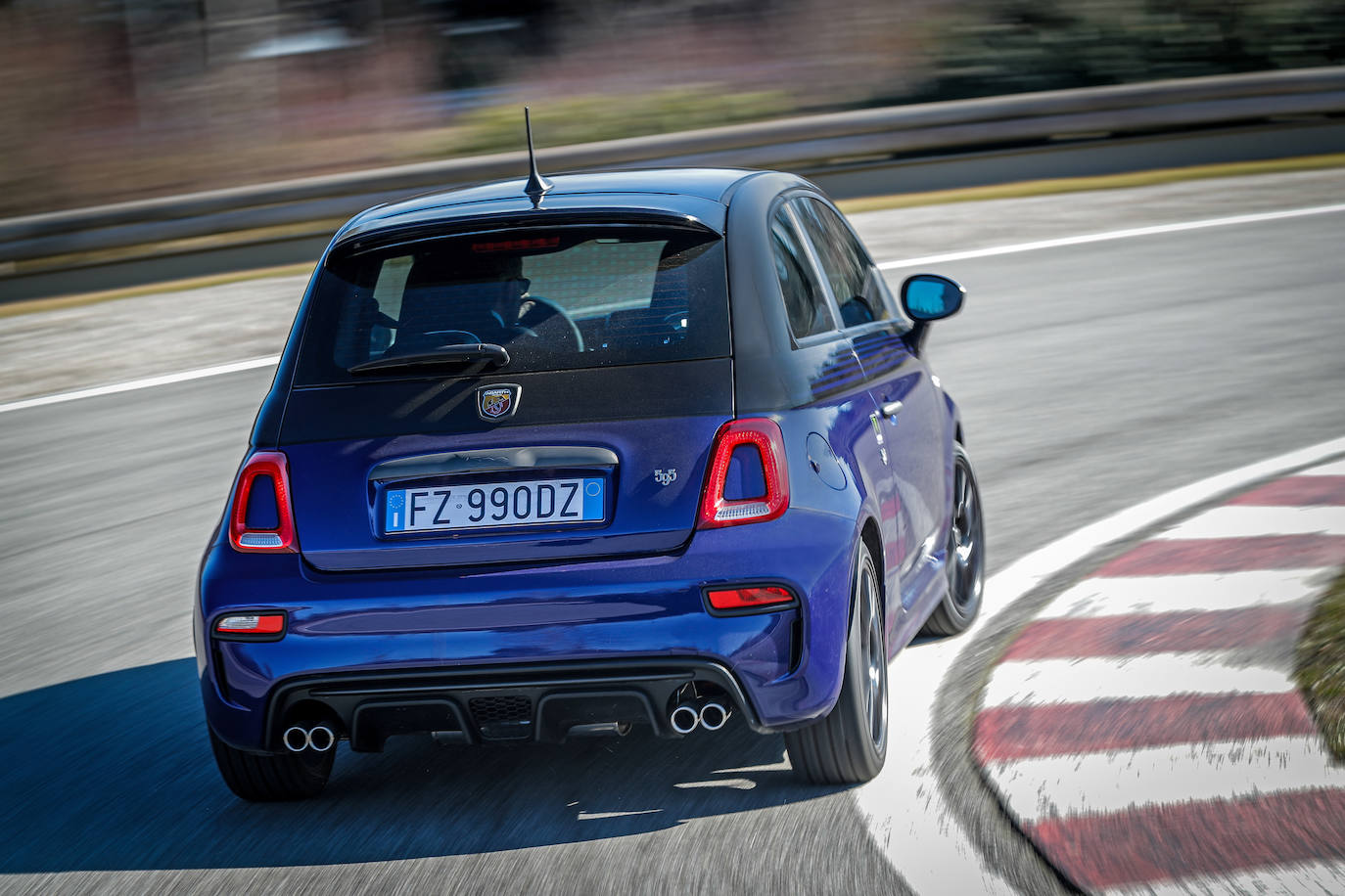 Fotogalería: Abarth 595 Scorpioneoro y 595 Monster Energy Yamaha