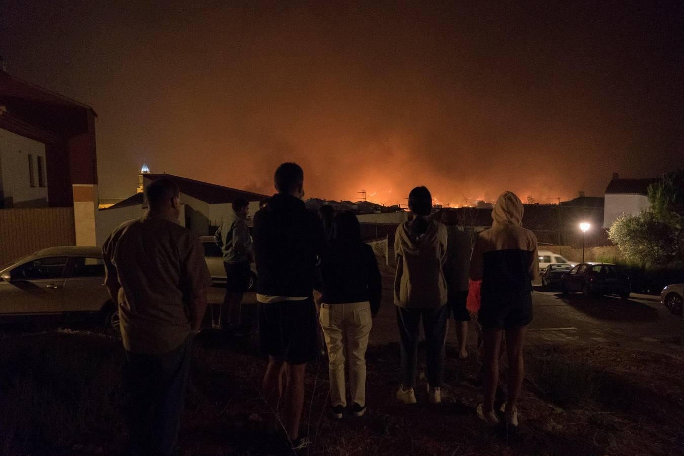 Voraz incendio en la Sierra de Huelva