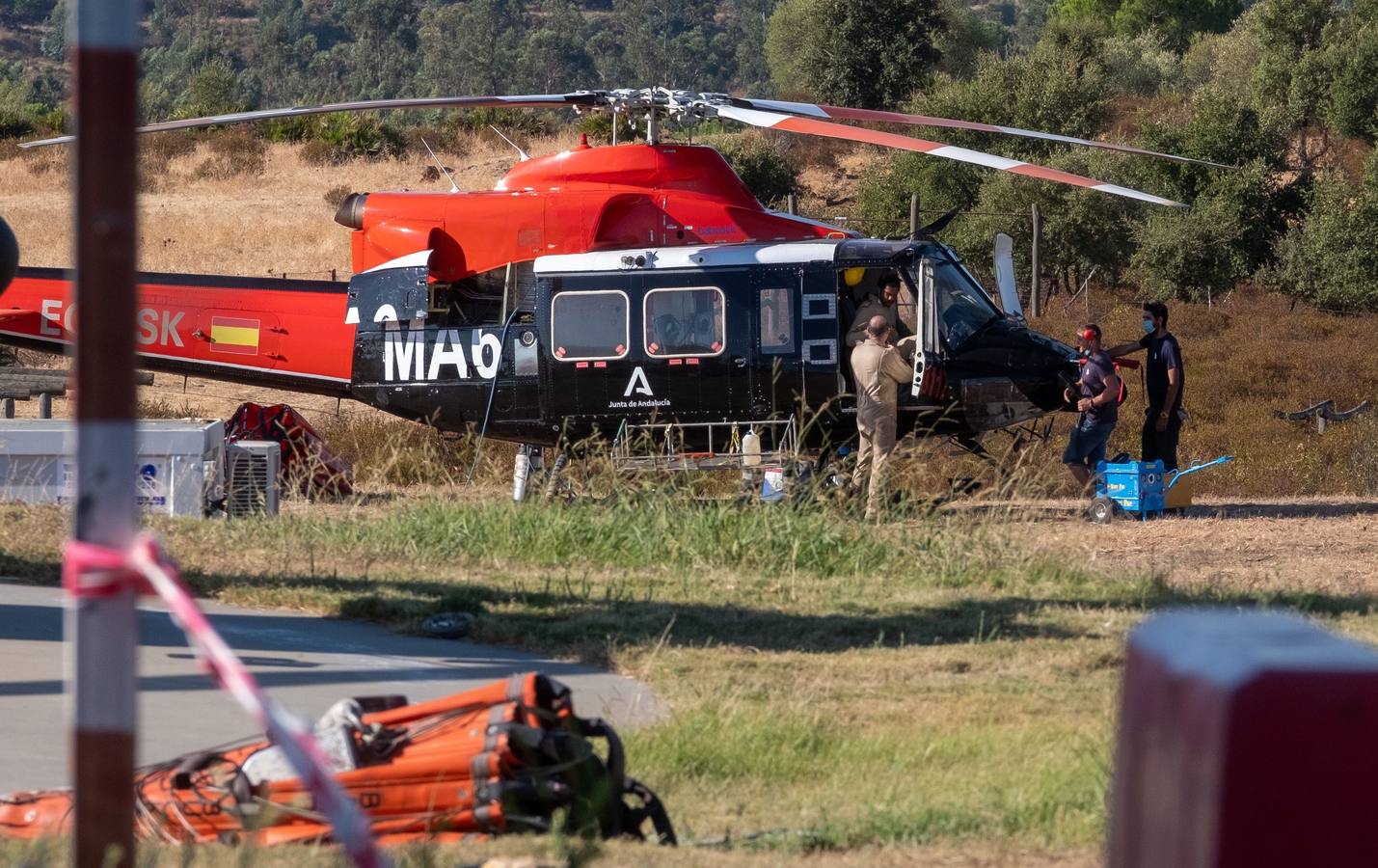 Incendio en la Sierra de Huelva: en imágenes, el día después de un fuego devastador