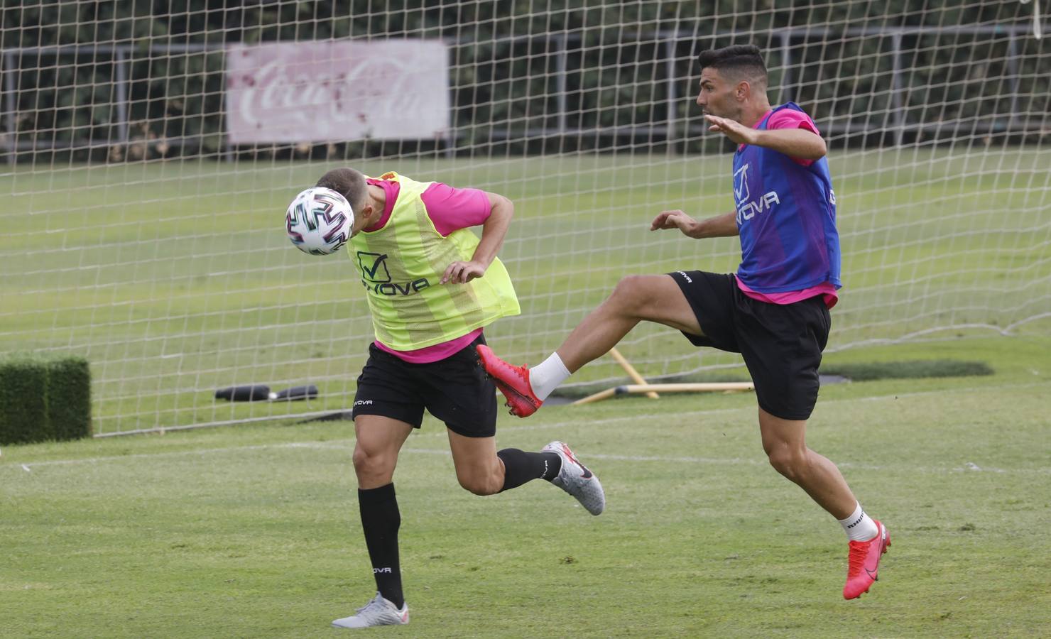 La vuelta de Bernardo Cruz al Córdoba CF y la incorporación de Ortiz, en imágenes