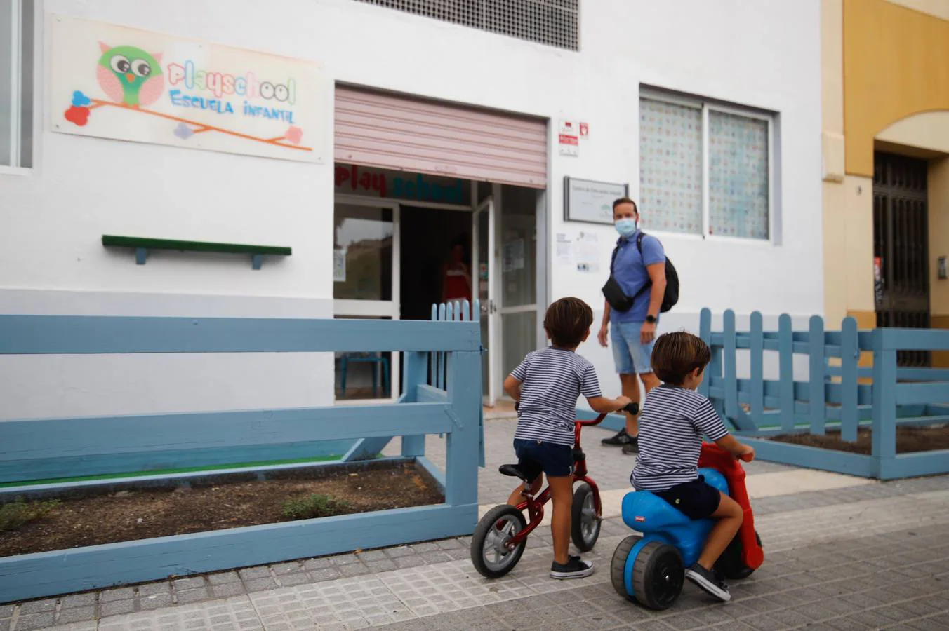 Los niños vuelven a las guarderías de Córdoba tras su reapertura, en imágenes