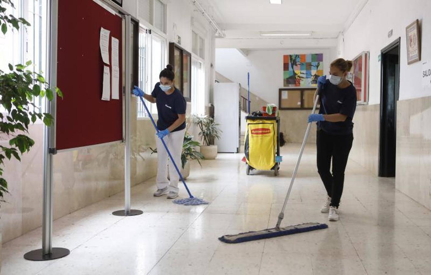 El primer día de exámenes en el IES Góngora de Córdoba, en imágenes