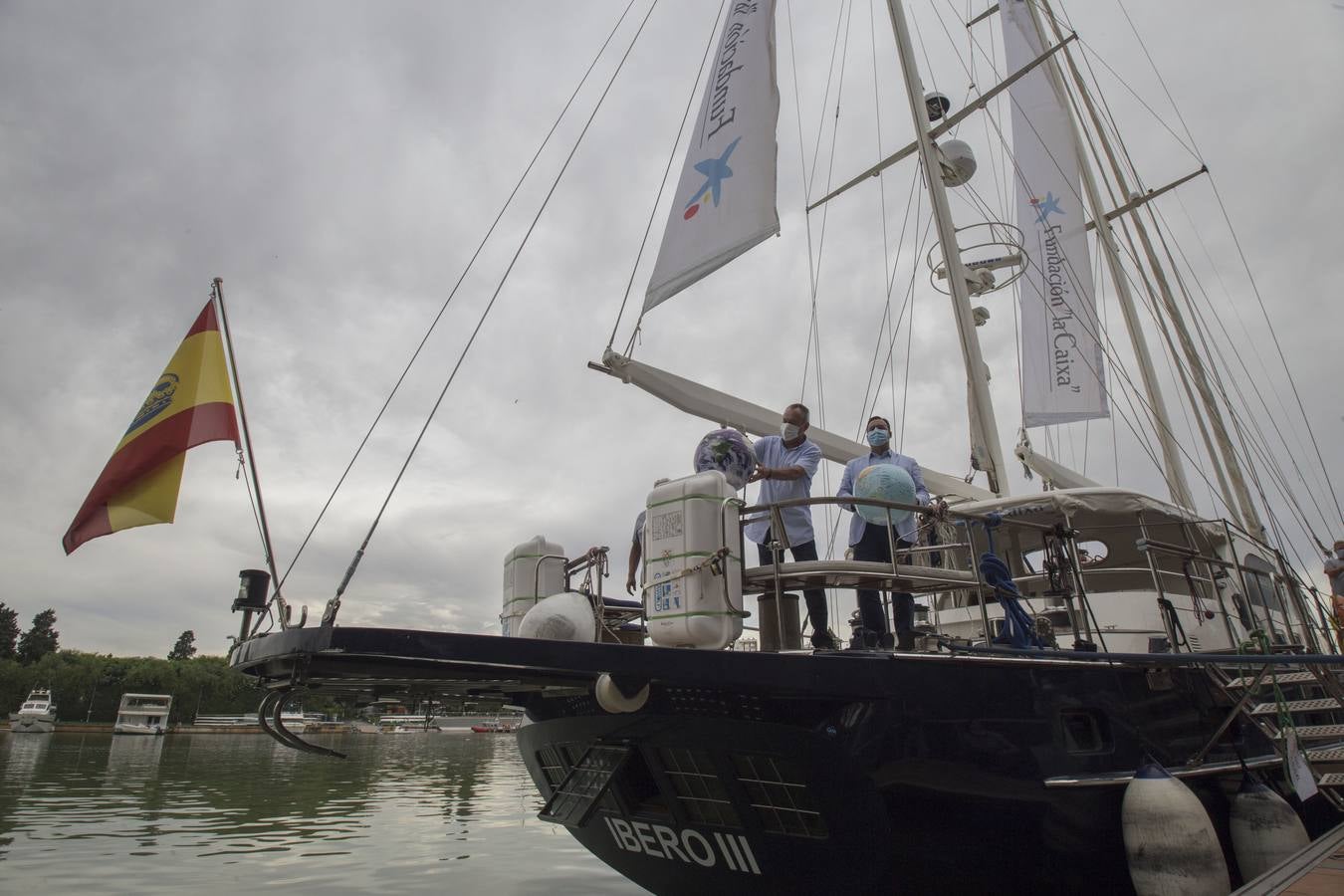 El velero Íbero III amarra en Sevilla para contar la Primera Vuelta al Mundo