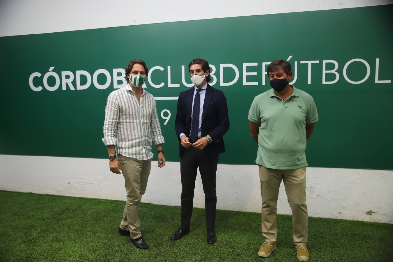 Las nuevas camisetas unisex del Córdoba CF en Silbon, en imágenes