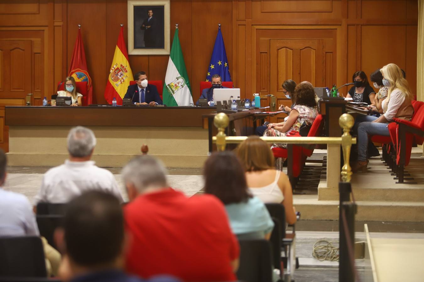 El primer Pleno septiembre del Ayuntamiento de Córdoba, en imágenes