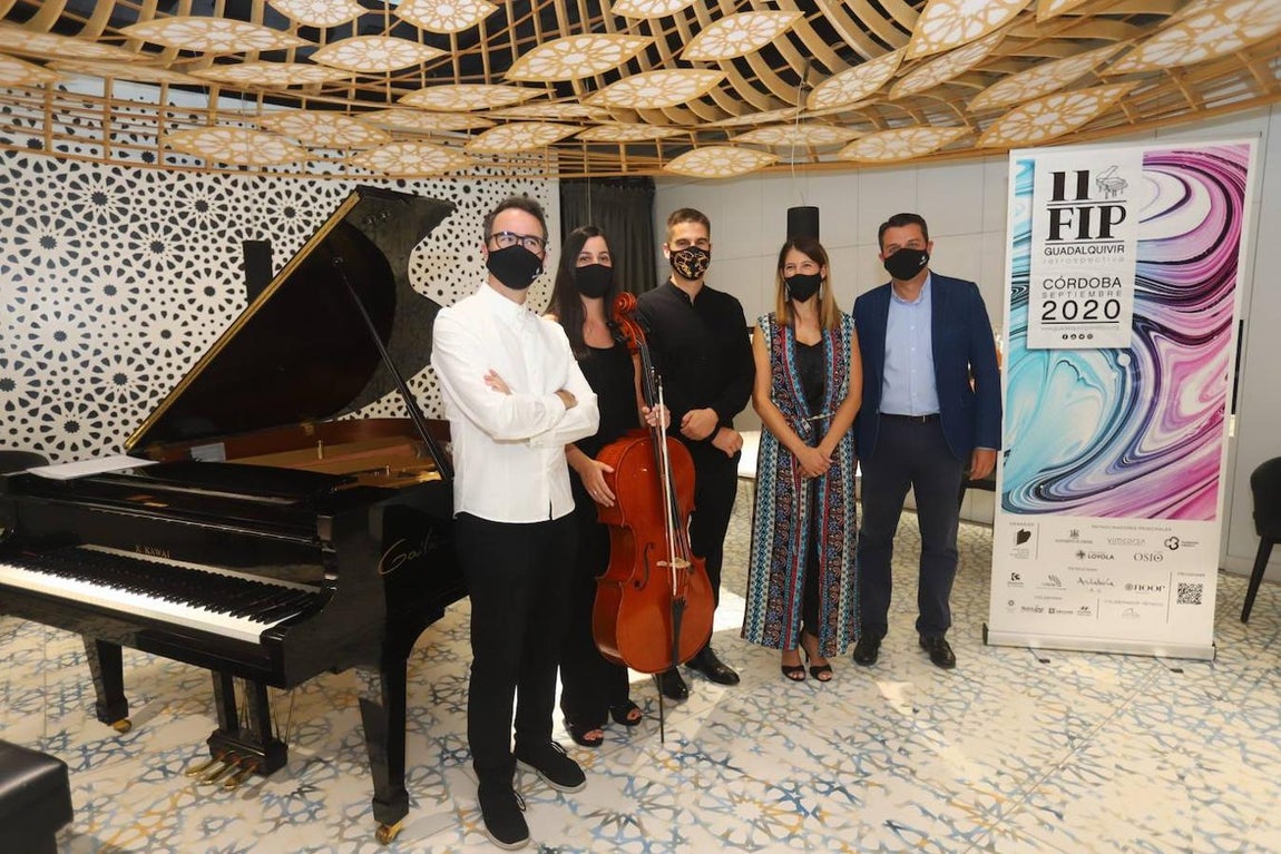 El concierto del Festival Guadalquivir en el restaurante Noor de Córdoba, en imágenes