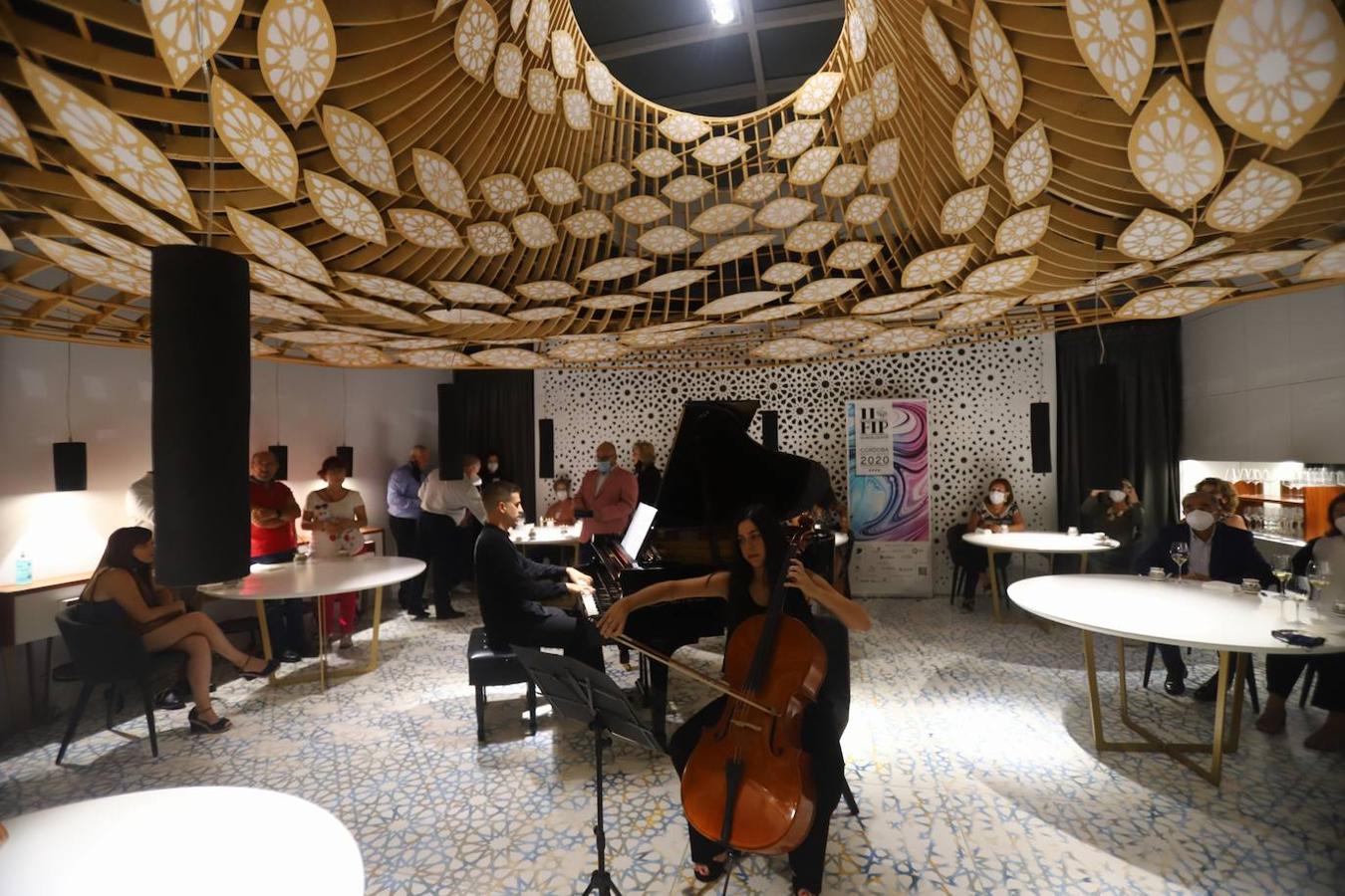 El concierto del Festival Guadalquivir en el restaurante Noor de Córdoba, en imágenes