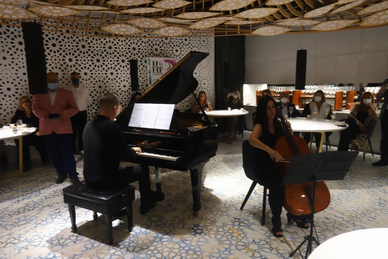 El concierto del Festival Guadalquivir en el restaurante Noor de Córdoba, en imágenes