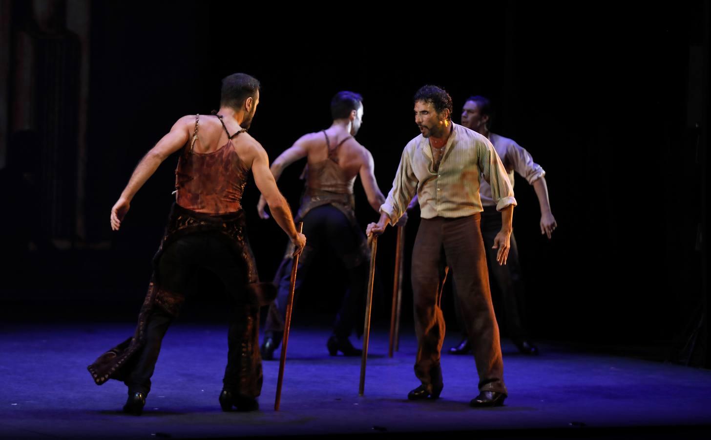 En imágenes, arranca la Bienal con el Ballet Flamenco de Andalucía