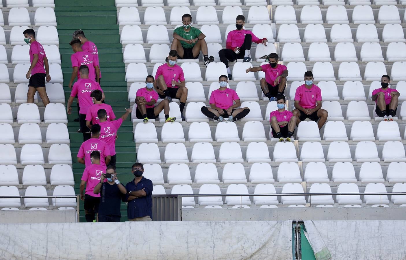 El partido de entrenamiento del Córdoba CF con el filial, en imágenes