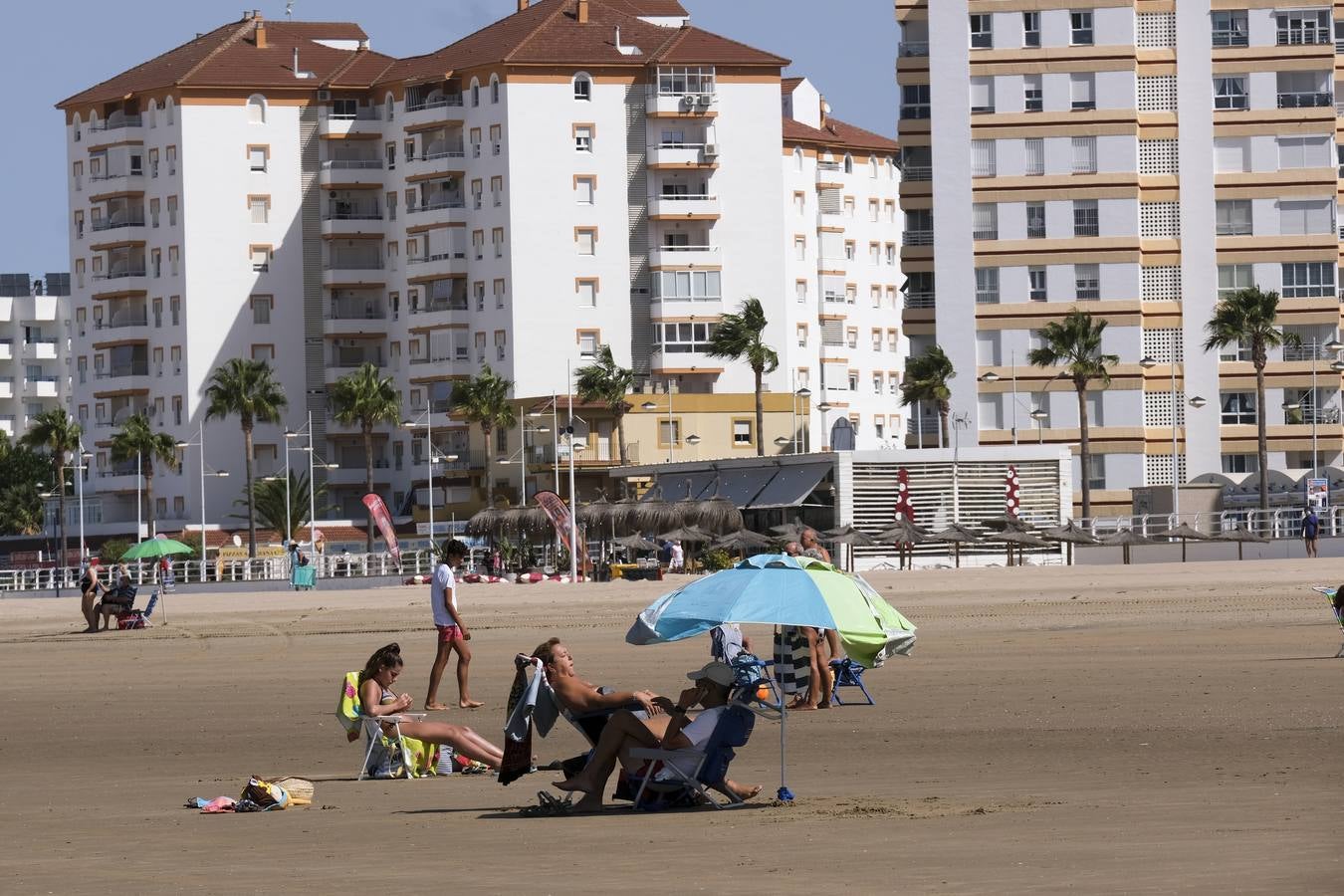 FOTOS: Llega septiembre... y las playas de Cádiz se vacían de turistas