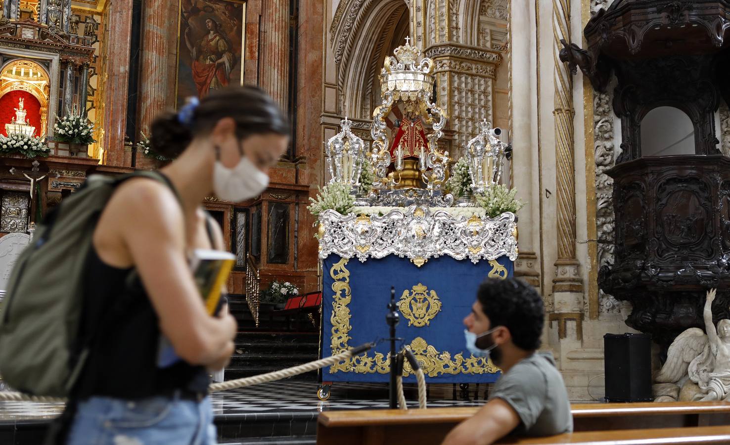 El nuevo de paso de la Virgen de la Fuensanta de Córdoba, en imágenes