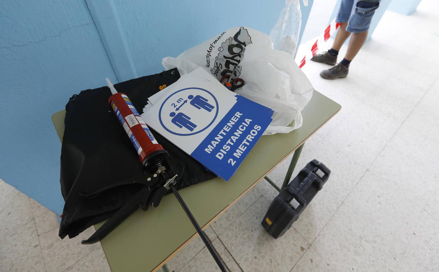 En imágenes, los preparativos para el comienzo del curso en Córdoba