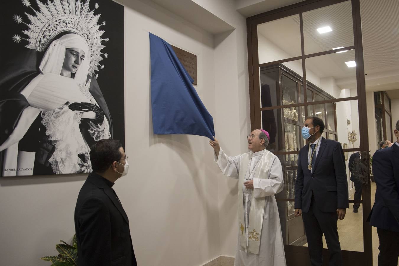 Inauguración de la nueva casa hermandad de la Paz